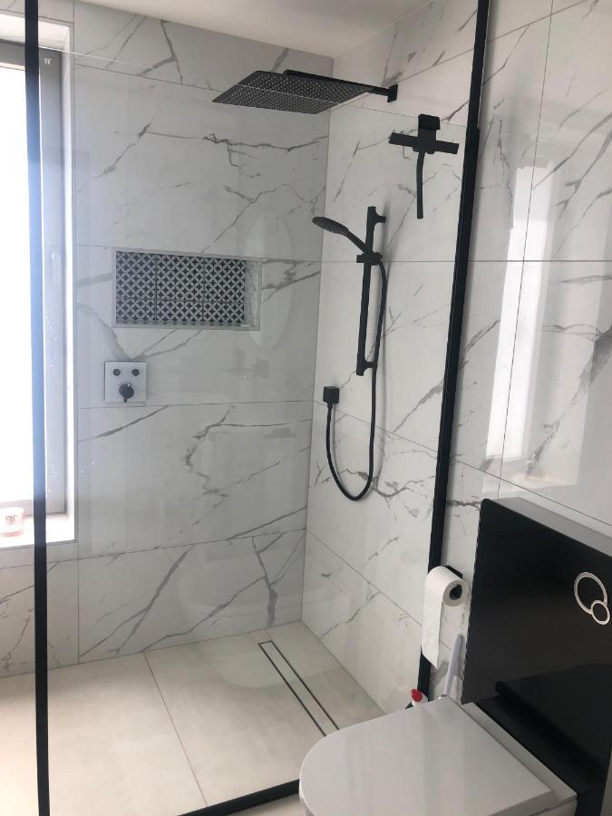 Studio Calme-Equipements Haut De Gamme Sarreguemines Exterior photo